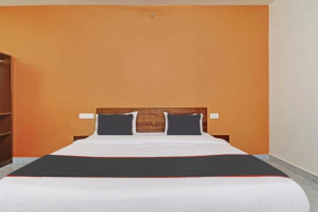 Collection O GOLDEN HITECH HOTEL